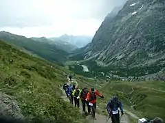 Ascension du Grand col Ferret après Arnouvaz, sur la fin de la section en Italie.