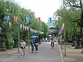 Chemin vers le Bentendō dans le parc d'Ueno.