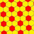 Un exemple de pavage hexagonal bitronqué selon une construction de Wythoff