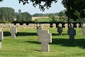 Nécropole nationale française et cimetière militaire allemand de Thiescourt