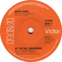 Description de l'image Up the Hill Backwards by David Bowie UK vinyl single.png.