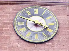 L'horloge de l'église.