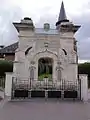 Monument aux morts.