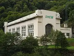 Le bâtiment de l'usine.