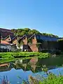 Anciennes usines en bord de Somme.