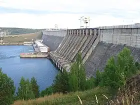 Barrage d'Oust-Ilimsk sur l'Angara, en 2008