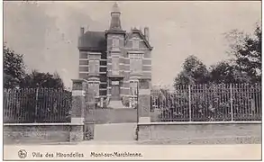 Villa des Hirondelles (1903), illustrative du quartier des villas. Chaussée de Charleroi (désormais Avenue Paul Pastur). Photographiée en 1913.