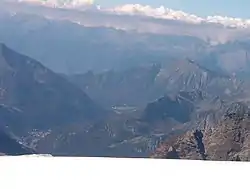 Vue du Val d'Ayas du Grand glacier de Verraz.
