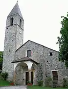 Saint-Dalmas - Église de l’Invention-de-la-Sainte-Croix - Le porche.