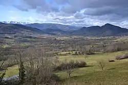 Vue de la vallée depuis Roquefixade (vers l'aval).