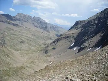 La vue depuis le col sur la vallée de Freissinières.