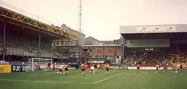 Le stade dans les années 90