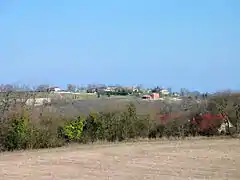 Vue du Farguiel depuis la D 55 entre Couloussac et Moulin-Bessou.