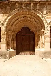 Église Notre-Dame-de-Nazareth de Valréas.