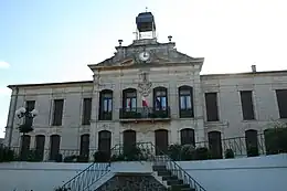 Mairie de Valros.