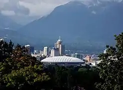 Vue de Vancouver et du BC Place (site des cérémonies d'ouverture et de clôture des Jeux olympiques d'hiver en 2010).