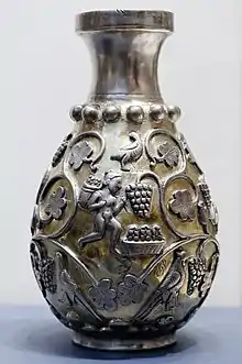 Vase d'argent avec scène de vendange, Empire sassanide