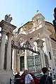 Portique d'accès au Vatican