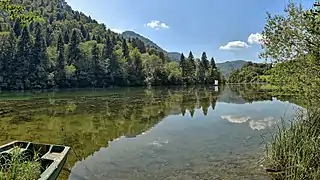 Le Doubs en amont du barrage.