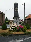 Le monument aux morts.