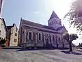 Église Notre-Dame, tour et nef.