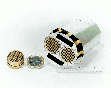 Vue de trois pièces du détecteur gamma de Vela 5B.