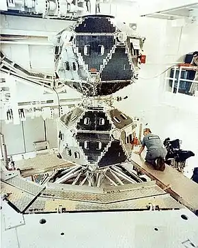 Satellites Vela 5A et B lancés en 1969.