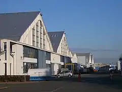 Les remarquables hangars aéronautiques à charpente béton