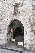 Vue de détail de la porte du Signadour, appelée également porte de Saint-Paul.