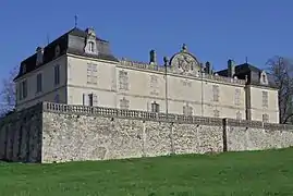 Le château : façade ouest.