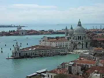 Punta della Dogana, Venise.