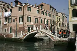 La rencontre avec le rio de le Romite au ponte de Borgo