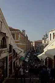 Ruga dei Oresi, artère marchande au pied du Rialto.