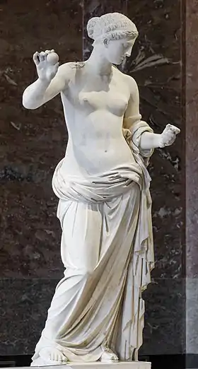 « Vénus d'Arles ». Marbre. H. 1,94 m. Copie d'après un original, en marbre, de Praxitèle, v. 365. Restaurations de Girardon