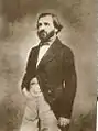 Portrait de Verdi vers 1844 (photographe inconnu) autour d'Ernani