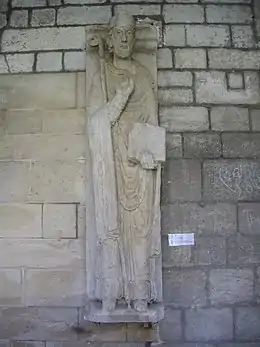 Statue de saint Saintin.
