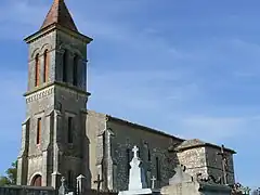 L'église Saint-Pierre-ès-Liens.