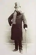 Une des poses de la série Paul Verlaine en 1893.