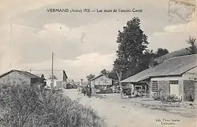 Le village en reconstruction en 1921.