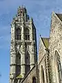 Tour de l'église de la Madeleine.