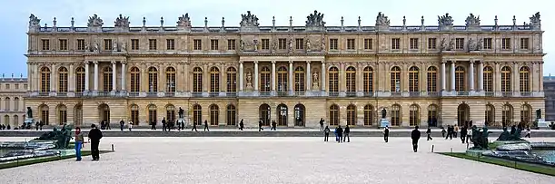 Château de Versailles - Pierre de Saint-Leu