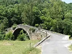 Le pont Vieux de Lapeyre.