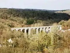 Le viaduc de Glénic en hiver (février 2009)