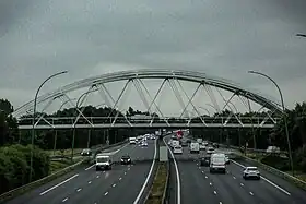 Le viaduc au-dessus du périphérique est (tronçon de l'autoroute A61).