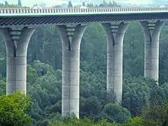 Viaduc du Scardon, près d'Abbeville, sur l'A16