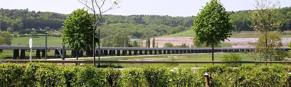 Le viaduc de Lorentzweiler enjambe la vallée de l'Alzette