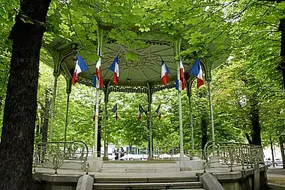 Vichy,kiosque à musique du parc des Sources