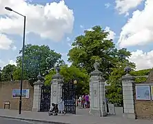 Victoria Gate