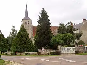 L'église Saint-Pierre-aux-Liens.