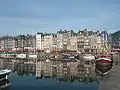 Vieux bassin de Honfleur : le quai Sainte-Catherine.